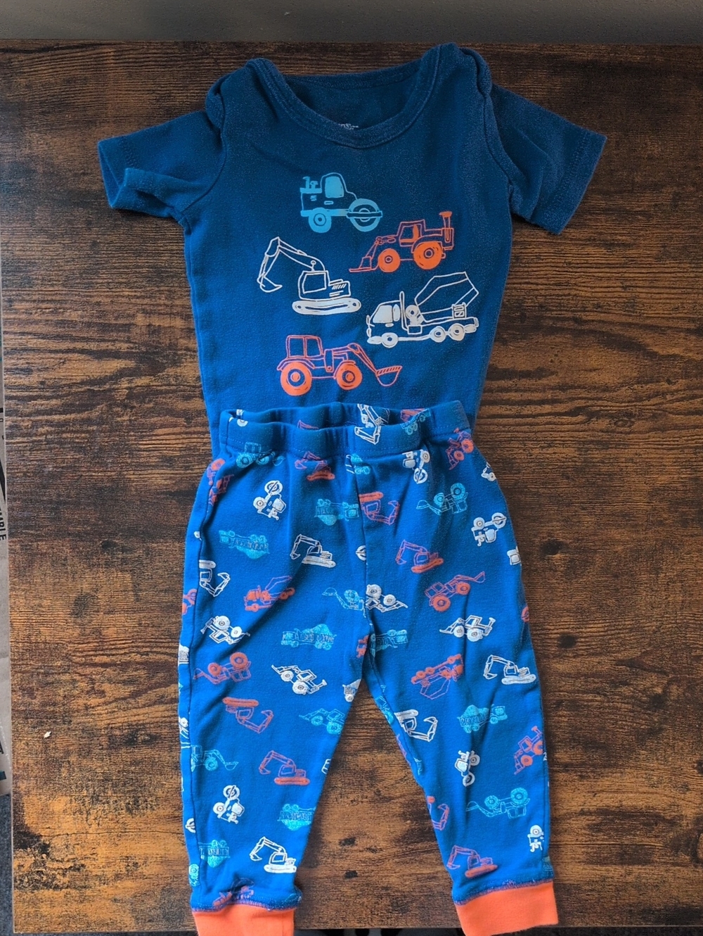 5/$25 George Royal Blue Tee&Pants Matching Set 12-18M